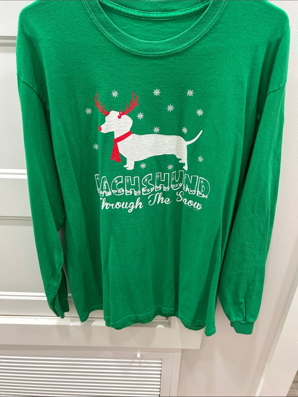 Dachshund Christmas Tee